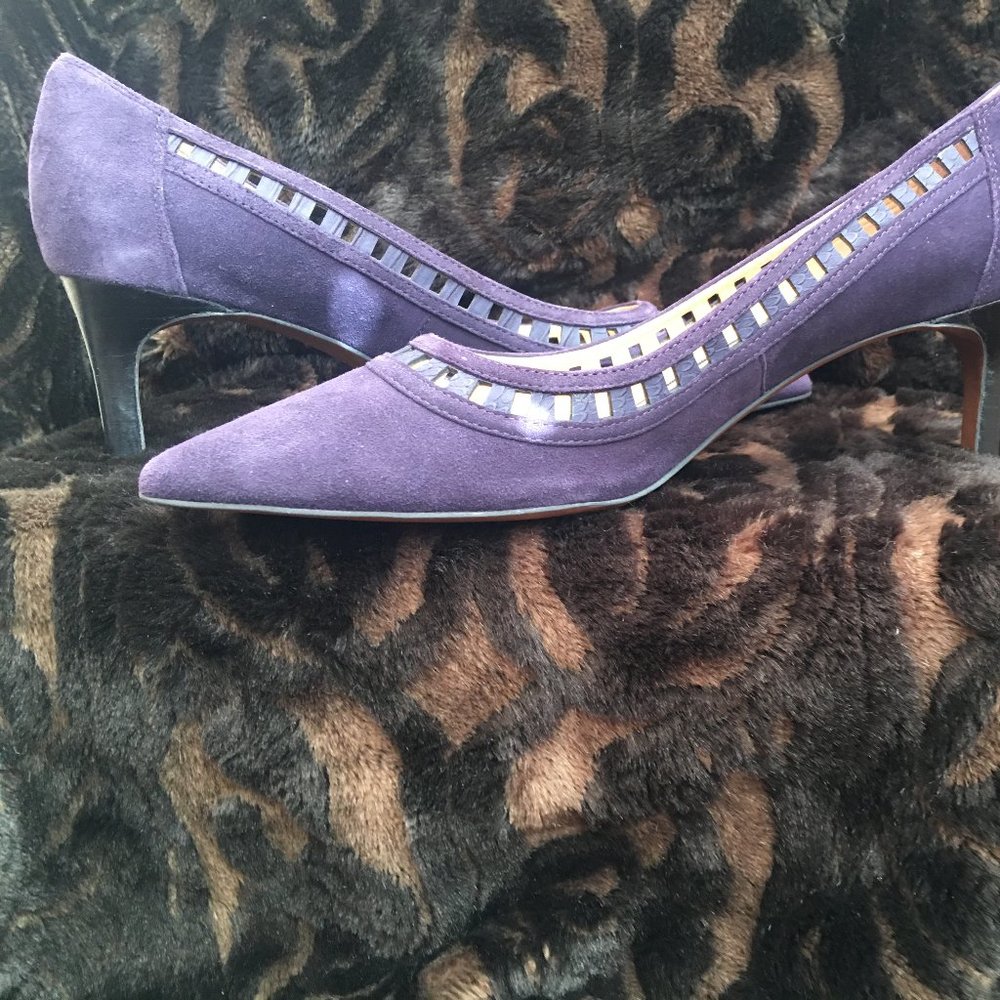 Franco Sarto Violet Suede Pointed-Toe Kitten Heels